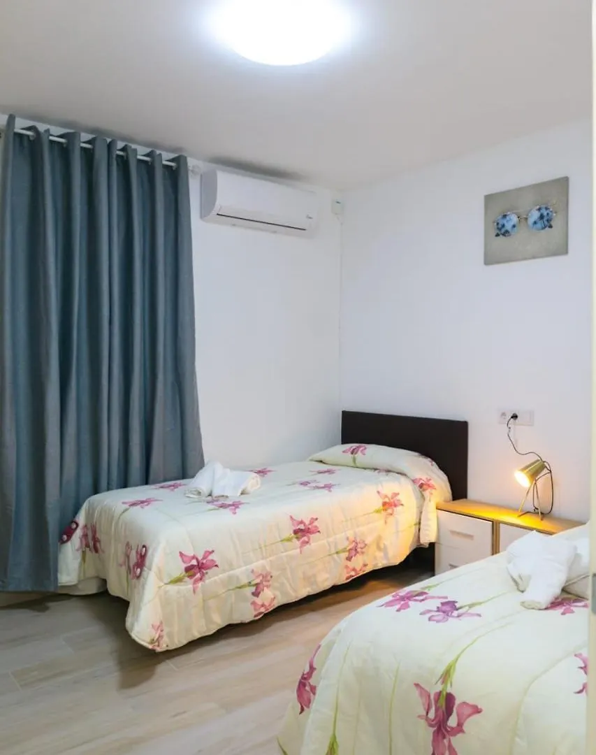 77 Hakuna Nicolasa Apartment Madrid